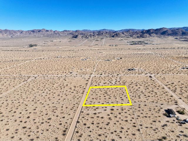 407 California Avenue, Joshua Tree, CA 92252