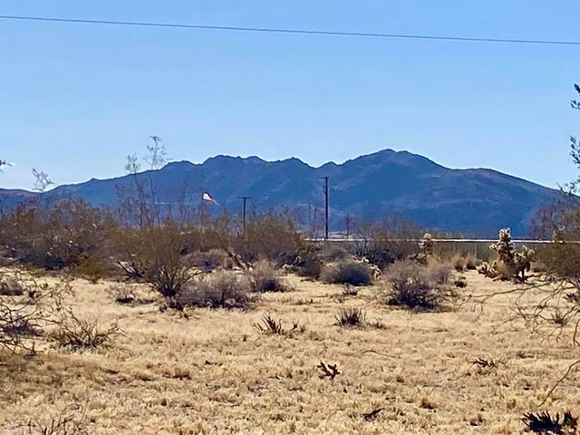 407 California Avenue, Joshua Tree, CA 92252