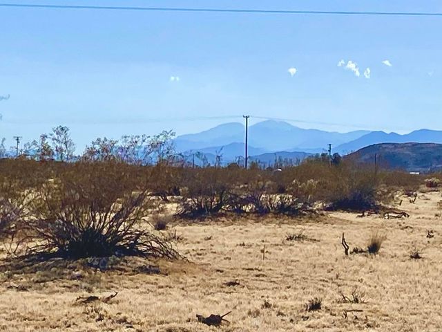 407 California Avenue, Joshua Tree, CA 92252