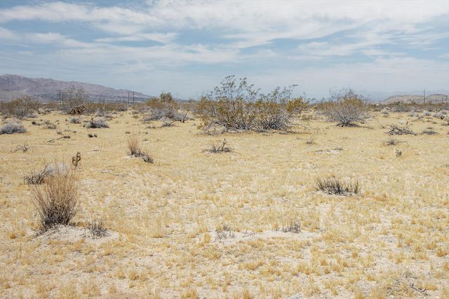 407 California Avenue, Joshua Tree, CA 92252