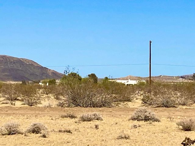 407 California Avenue, Joshua Tree, CA 92252