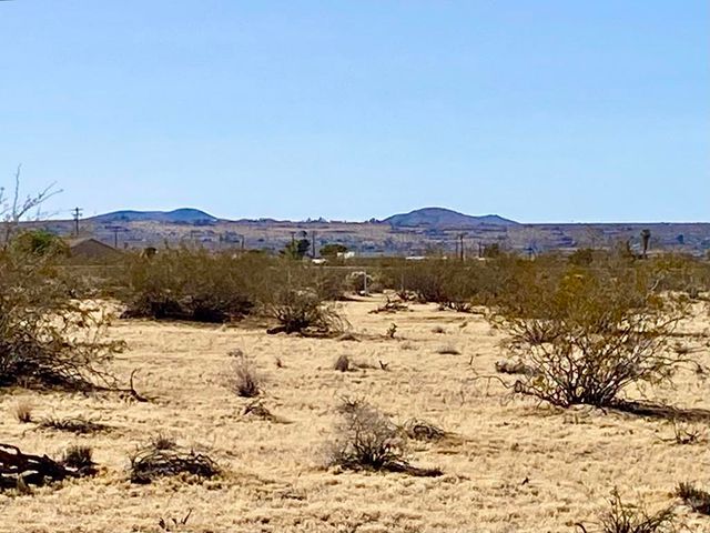 407 California Avenue, Joshua Tree, CA 92252