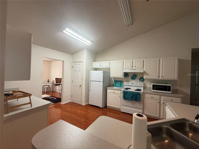 4 BALLARD LANE, Palm Coast, FL 32137
