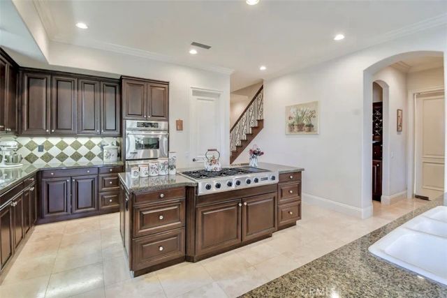 19 Rosana Way, Coto De Caza, CA 92679