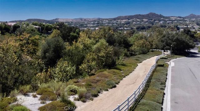 19 Rosana Way, Coto De Caza, CA 92679