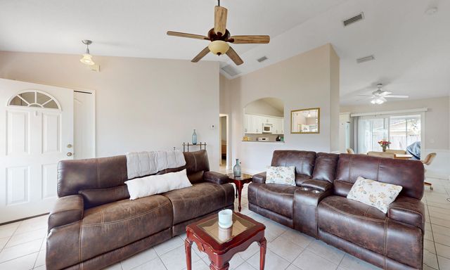 330 Segovia, St Augustine, FL 32086