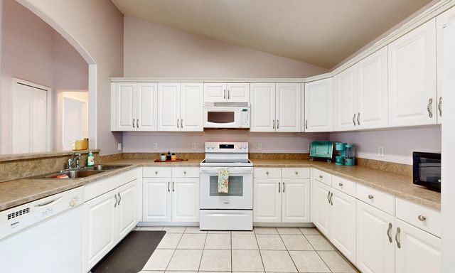 330 Segovia, St Augustine, FL 32086