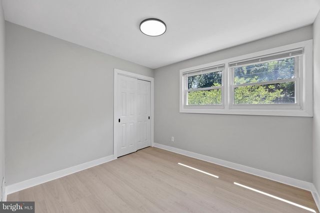 852 BURNS ST SE, Washington, DC 20019
