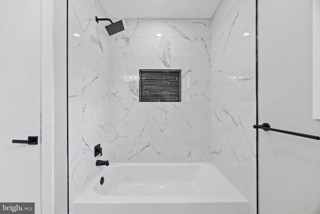 852 BURNS ST SE, Washington, DC 20019