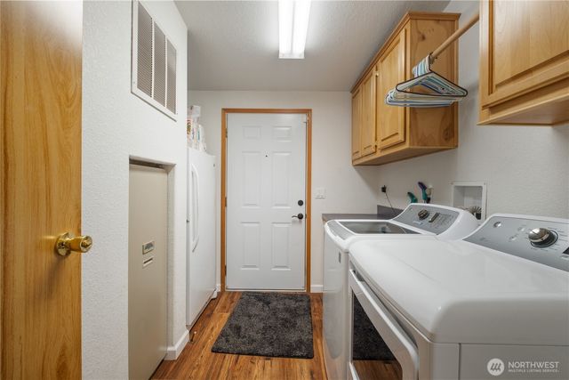 200 N Hamma Hamma Drive W, Hoodsport, WA 98548