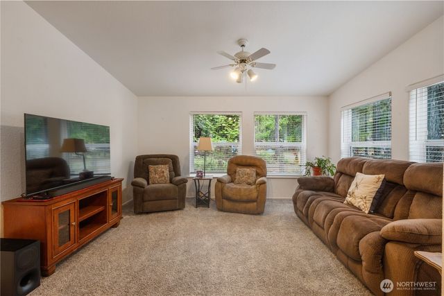 200 N Hamma Hamma Drive W, Hoodsport, WA 98548