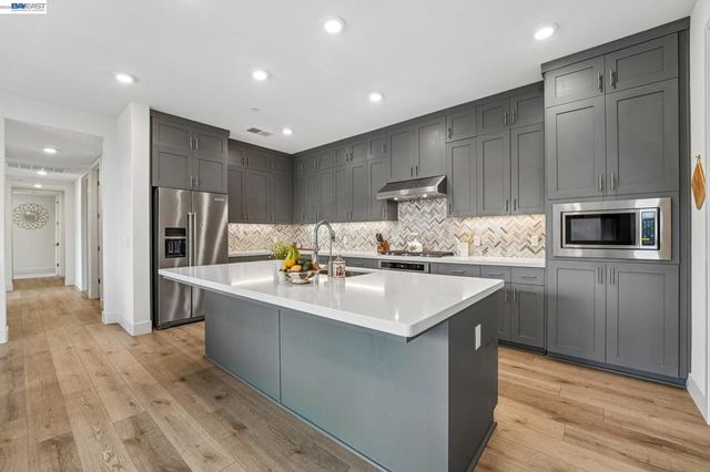 3465 Inspiration Way 402, Fremont, CA 94538
