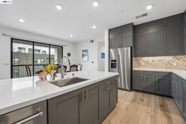 3465 Inspiration Way 402, Fremont, CA 94538