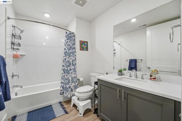 3465 Inspiration Way 402, Fremont, CA 94538