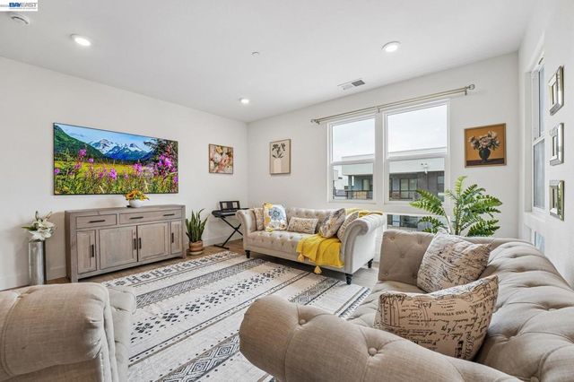 3465 Inspiration Way 402, Fremont, CA 94538
