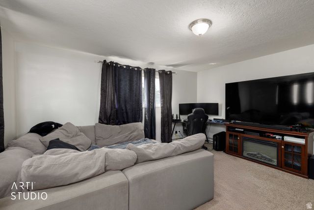 1058 W 4550 S, Riverdale, UT 84405