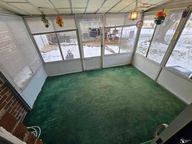 22534 provincial Street, Woodhaven, MI 48183