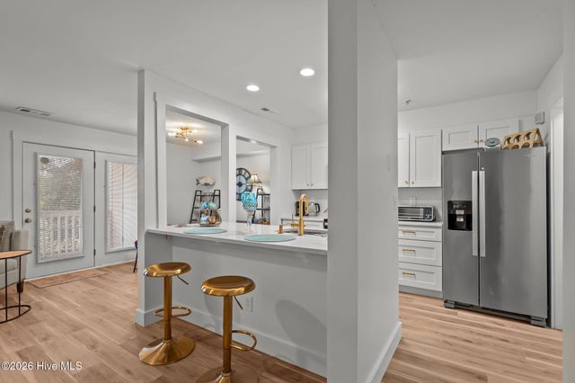 805 March Court B, Wilmington, NC 28405