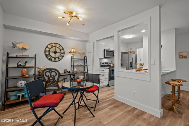 805 March Court B, Wilmington, NC 28405