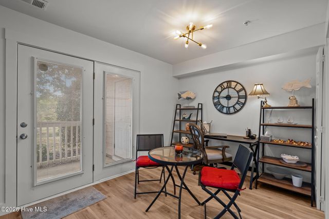 805 March Court B, Wilmington, NC 28405