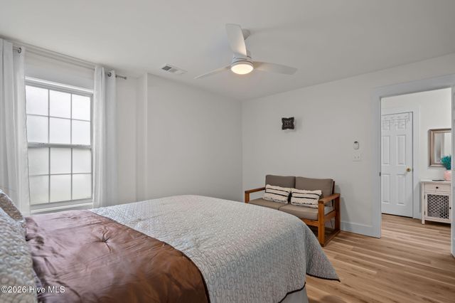 805 March Court B, Wilmington, NC 28405
