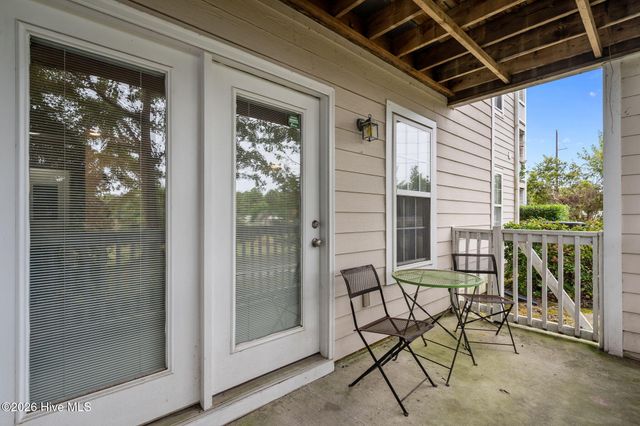 805 March Court B, Wilmington, NC 28405