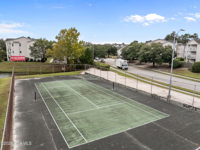 805 March Court B, Wilmington, NC 28405