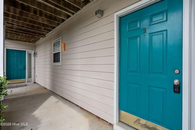 805 March Court B, Wilmington, NC 28405