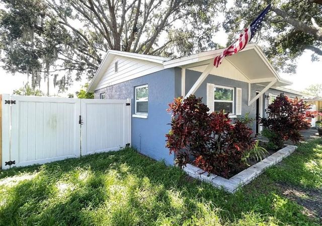 8104 BADGER LANE, New Port Richey, FL 34655