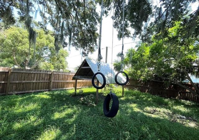 8104 BADGER LANE, New Port Richey, FL 34655