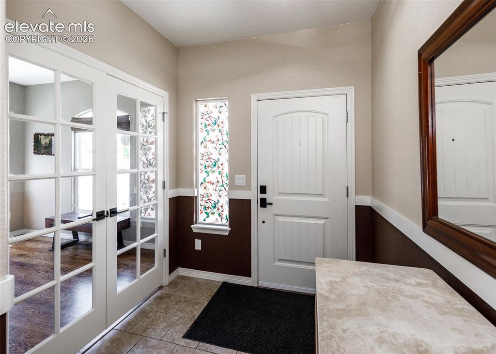 10237 Abrams Drive, Colorado Springs, CO 80925 — photo 3