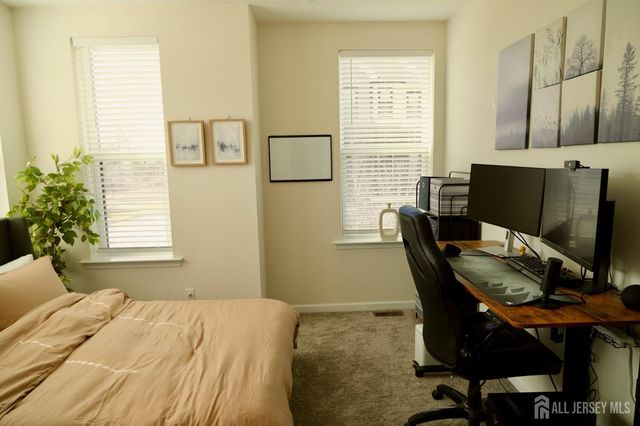 101 Peyton Place 135, New Brunswick, NJ 08901