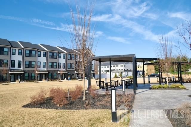 101 Peyton Place 135, New Brunswick, NJ 08901