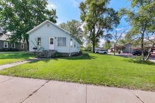 215 W Division Street, Coal City, IL 60416