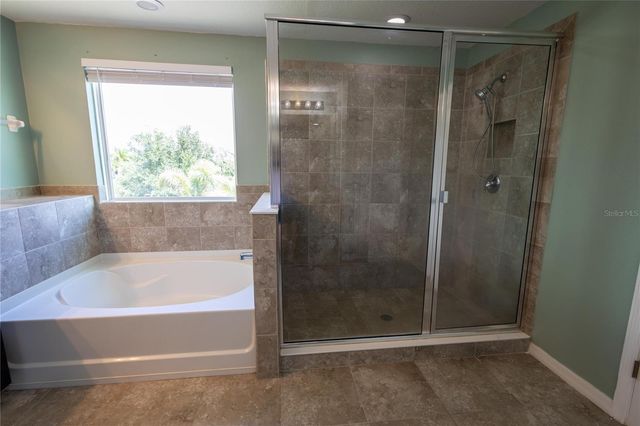 5002 JACKEL CHASE DRIVE, Wimauma, FL 33598