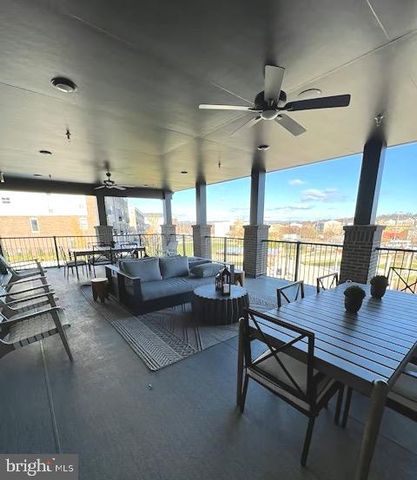 20879 MURRY FALLS TER, Ashburn, VA 20147