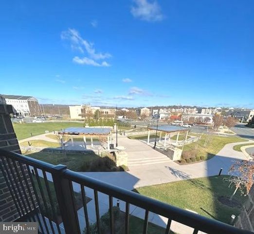 20879 MURRY FALLS TER, Ashburn, VA 20147