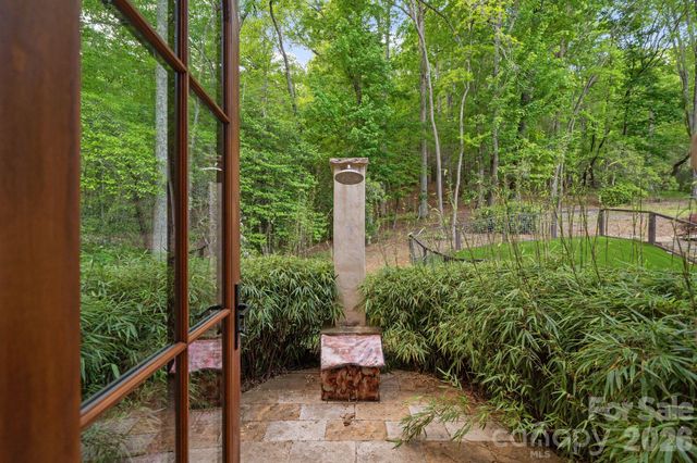 959 & 957 Dave Whitaker Road, Horse Shoe, NC 28742