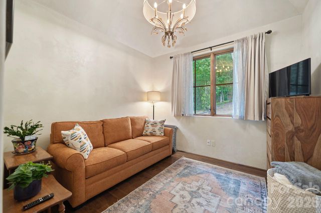 959 & 957 Dave Whitaker Road, Horse Shoe, NC 28742