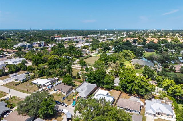 3616 STARDUST PLACE, Sarasota, FL 34232