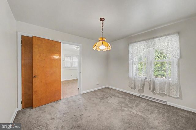 1236 OAK LN, Vineland, NJ 08360