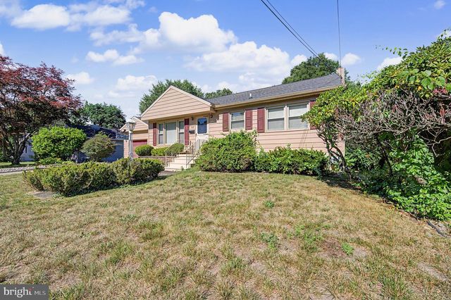 1236 OAK LN, Vineland, NJ 08360