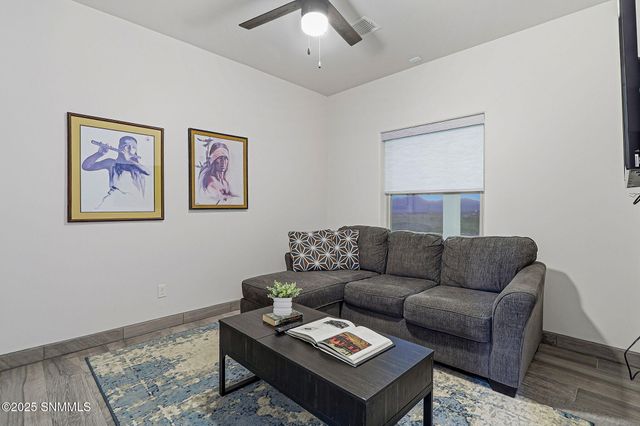 1963 Guamis Road, Las Cruces, NM 88012
