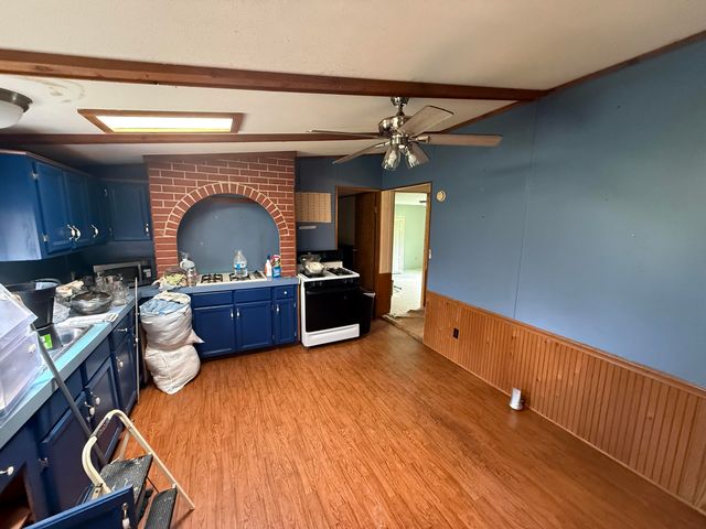 1083 S Baums Bridge Road, Kouts, IN 46347