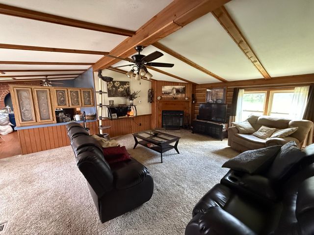 1083 S Baums Bridge Road, Kouts, IN 46347