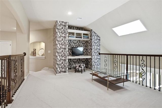 9309 W 156th Place, Overland Park, KS 66221