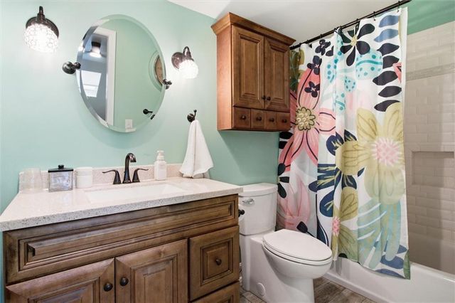 9309 W 156th Place, Overland Park, KS 66221