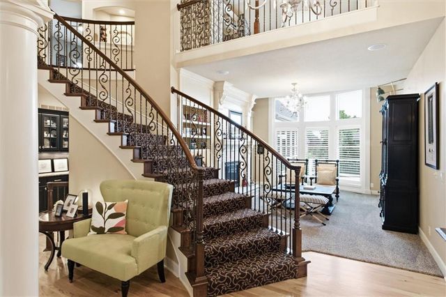 9309 W 156th Place, Overland Park, KS 66221