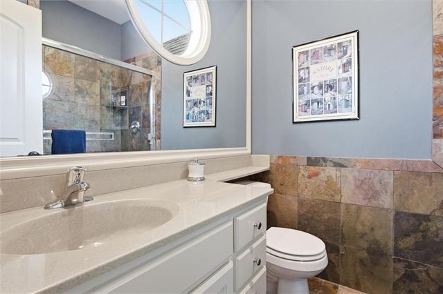 9309 W 156th Place, Overland Park, KS 66221