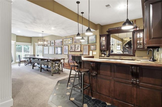 9309 W 156th Place, Overland Park, KS 66221